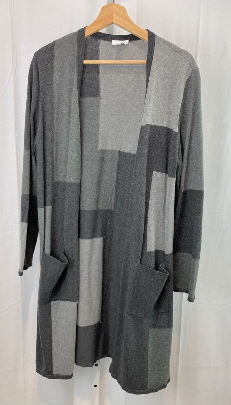 J. JILL  Size M Patchwork Open Front Tunic Duster Cardigan Sweater Pockets Gray
